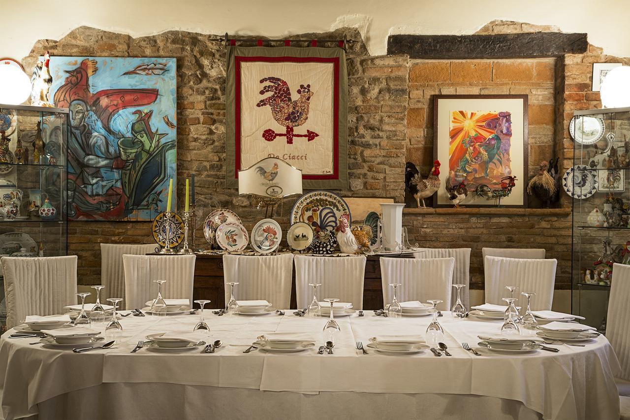 Petriano Locanda Da Ciacci מראה חיצוני תמונה
