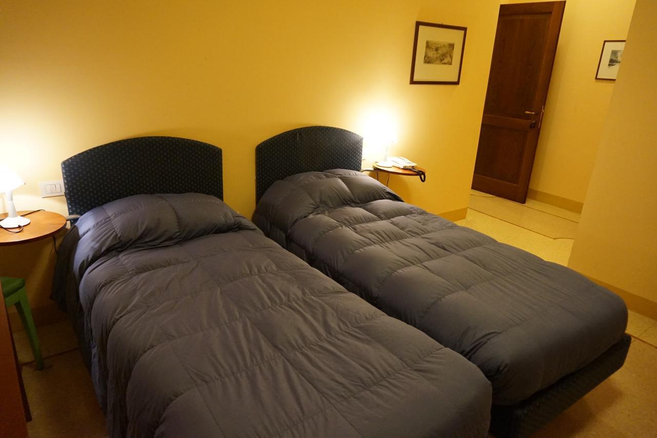Petriano Locanda Da Ciacci מראה חיצוני תמונה